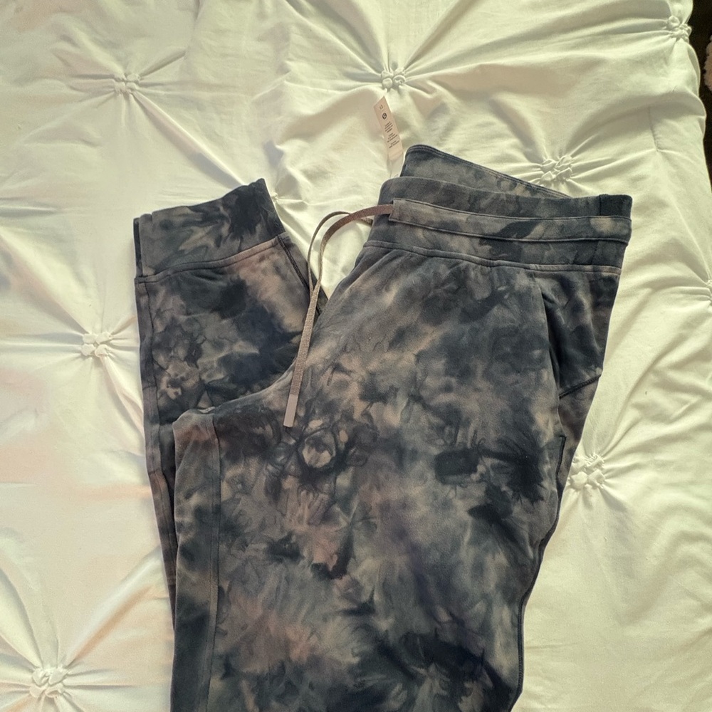 Lululemon Tie-Dye Jogger Pants